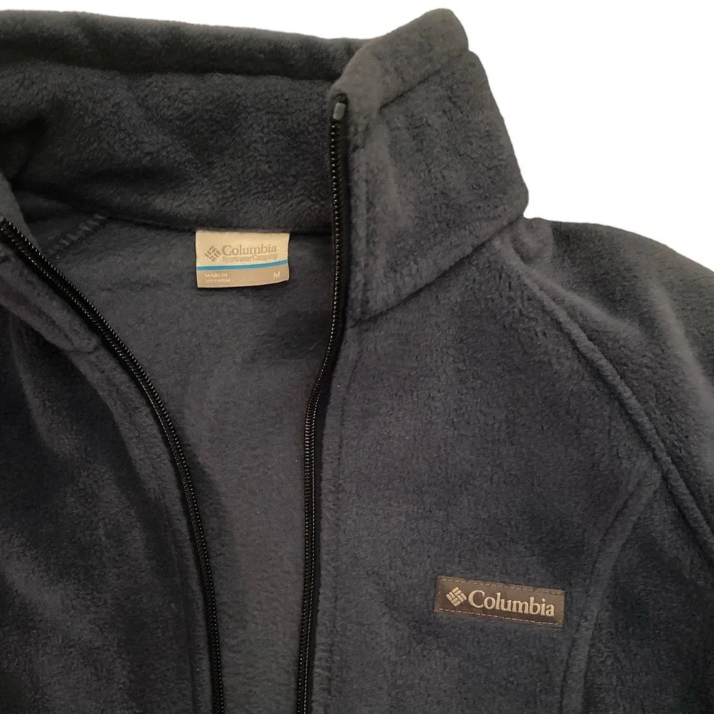 Columbia Fleece Jacket - Size Medium - Picture 3 of 3